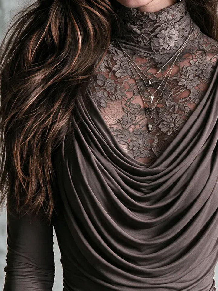 Top a maniche lunghe due in uno boho color tortora, in pizzo, con collo alto e scollatura drappeggiata a cascata