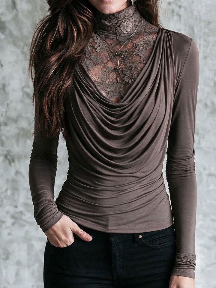 Top a maniche lunghe due in uno boho color tortora, in pizzo, con collo alto e scollatura drappeggiata a cascata