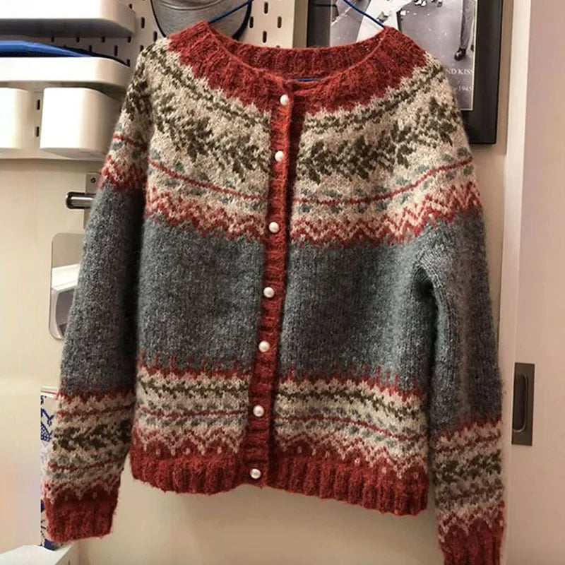 Gilet Catherine in maglia jacquard abbottonato
