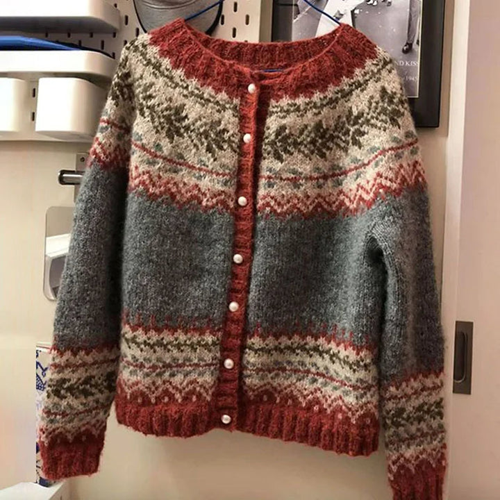 Gilet Catherine in maglia jacquard abbottonato